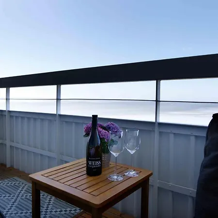 Fewo Lotsenbude Mit Traumhaftem Blick Ueber Die Nordsee Etage 18 Busum Exterior photo