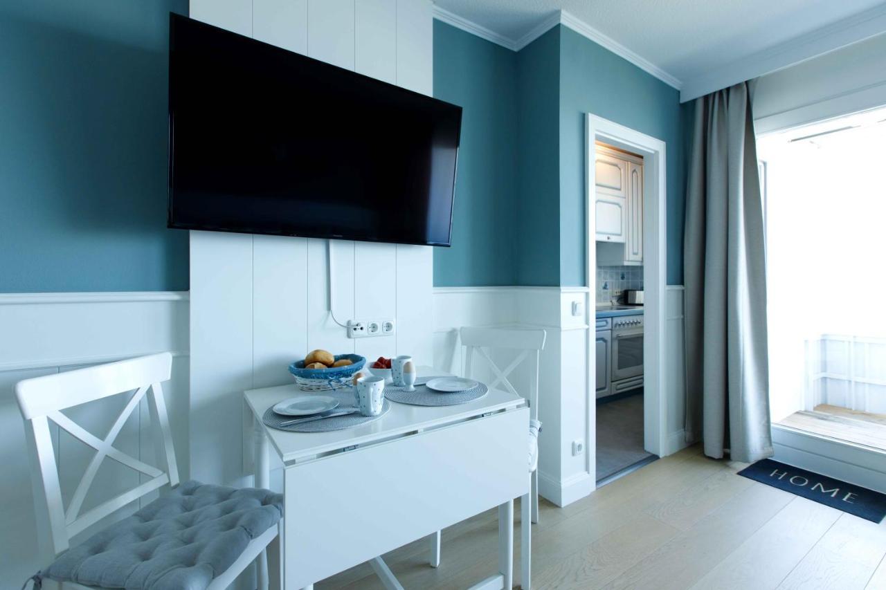 Lotsenbude Mit Traumhaftem Blick Ueber Nordsee Etage 18 Apartment